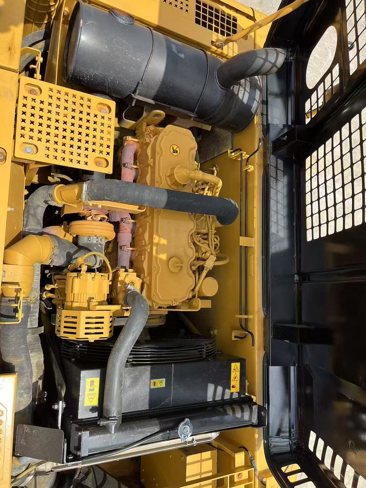 Used CAT 325CL Excavator Reliable Second-Hand Caterpillar 325CL With 9.6m Transport Length