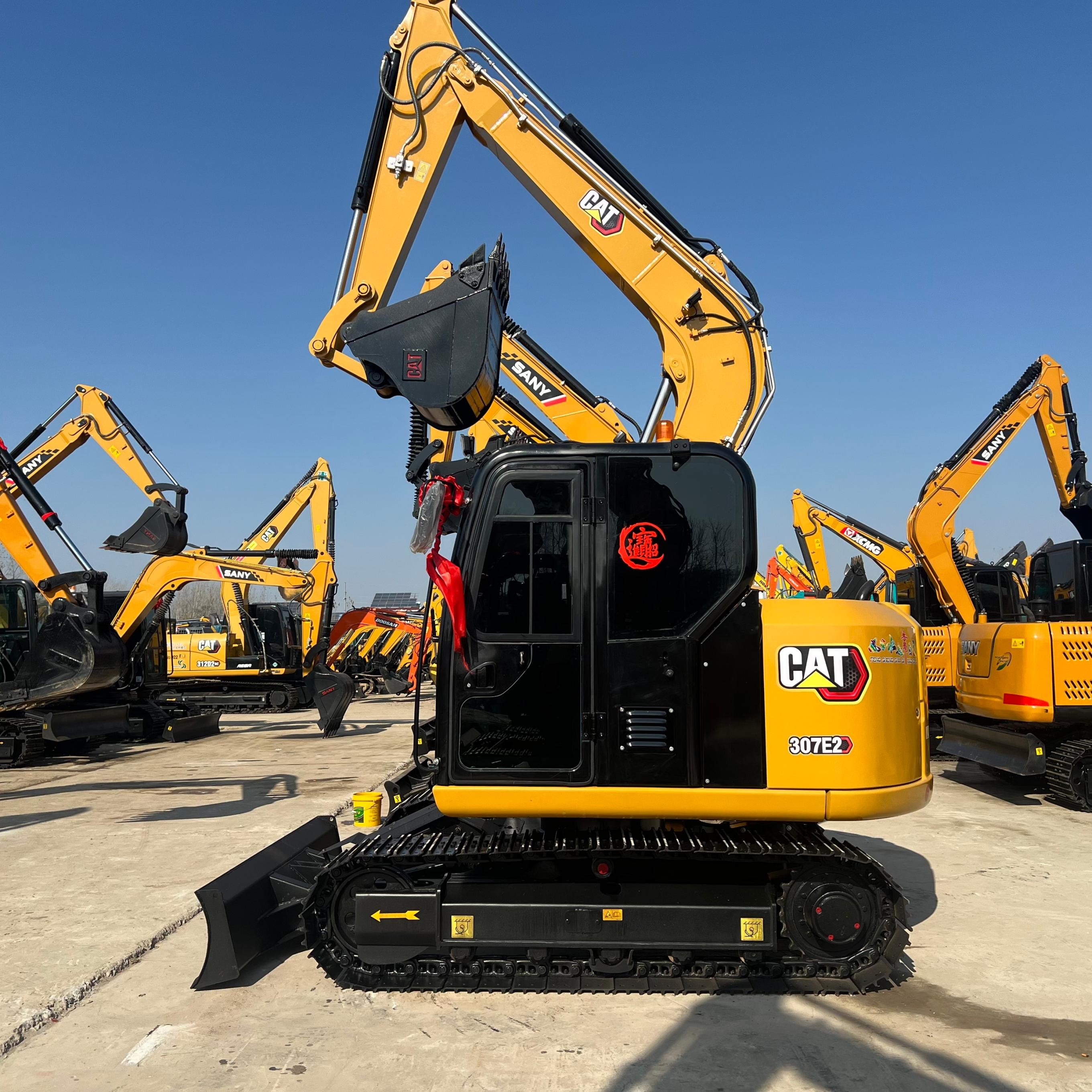 0.33 M³‌ Capacity Used CAT Hydraulic Crawler Excavators 7 Ton Second Hand Diggers