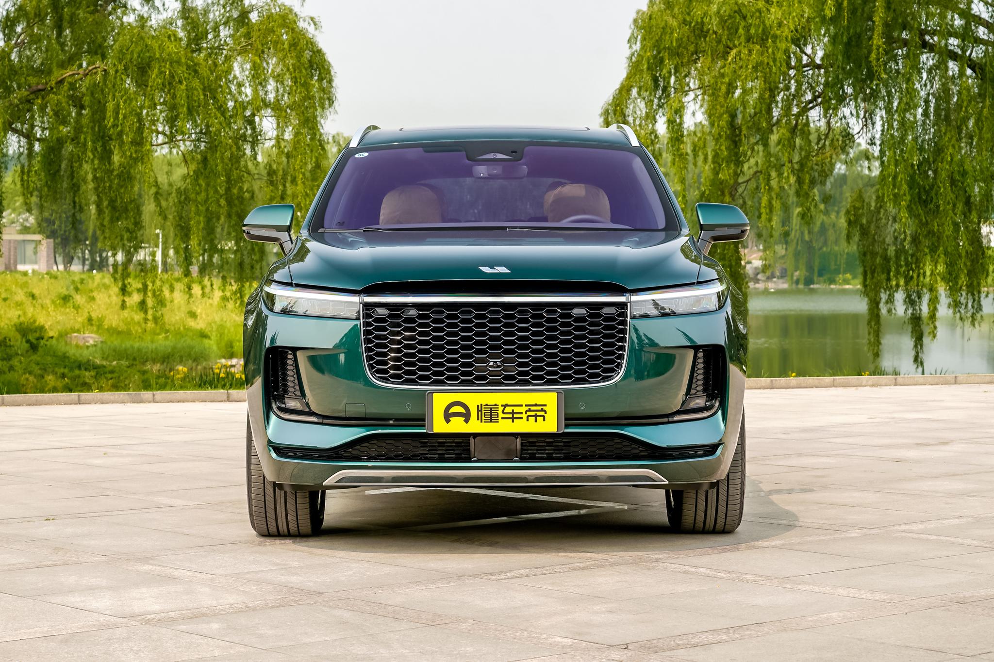 WHEELBASE 2935 2023 Lixiang ONE SUV EV Range Extended Energy Vehicles Electric Cars 4 Wheel 6 Seats Top Selling