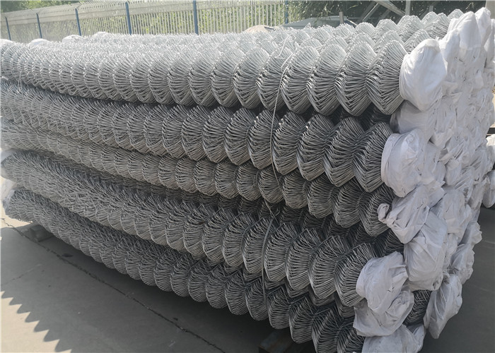 Galvanised Chain Link Fence Privacy Screen Fabric Rolls 900MM X 50MM X 2.5MMx25M