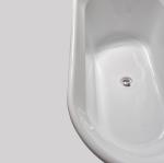 1700mm Bathroom Whirlpool Soaking Fiberglass Freestanding Tub Bath With Drainer