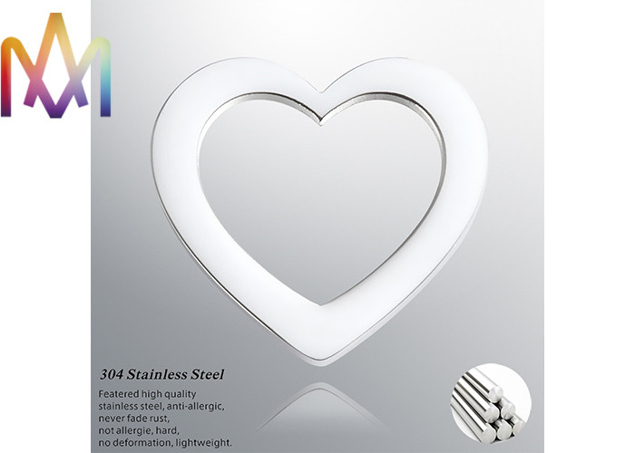 1.5MM Thickness Three Piece Set Hollow Heart Pendant For Bracelet