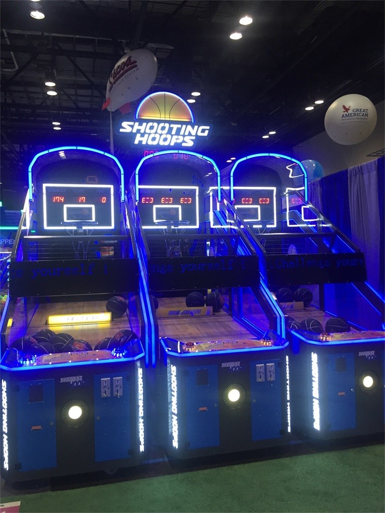 Coin Operated Street Basketball Arcade Machine For 3 Person English Version