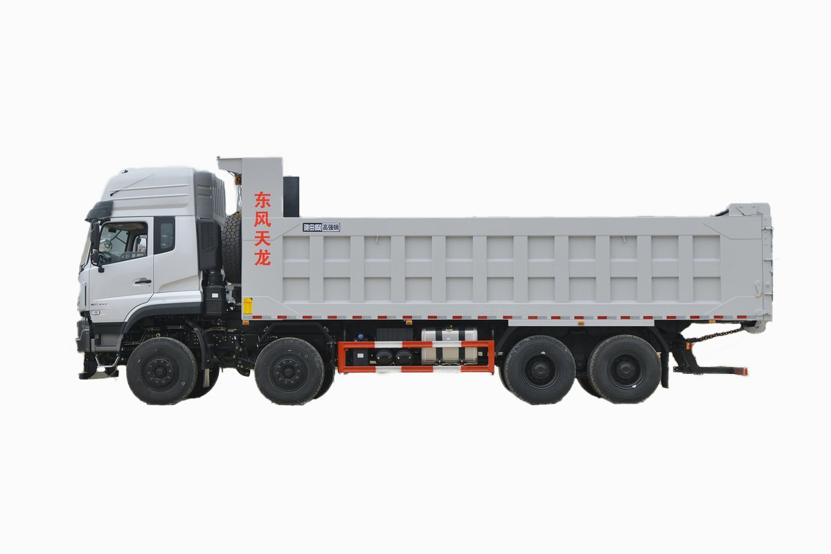 8x4 Dumper Trucks 8.2m Tippers 560Hp Dump Trucks from DongFeng Engine Capacity 8L Air Conditioner Manual