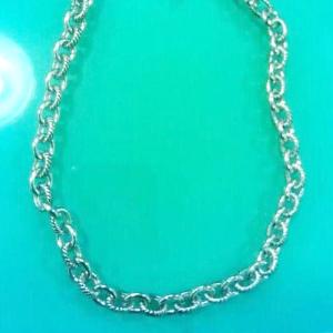 Quality (N-22) Fashion Jewelry Women' s Necklace Silver Plated Oval Link Chain 18 inches wholesale