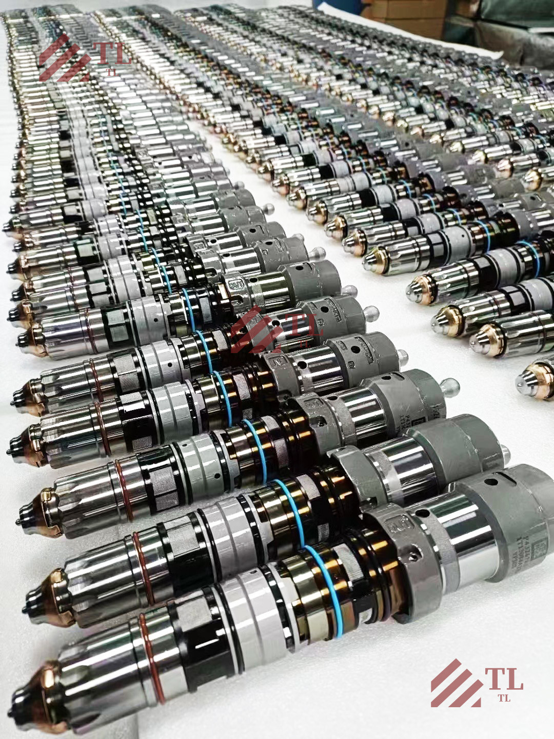 Engine Spare Parts DE12 Injector Assembly 150118-00107 150118-00106 For Doosan