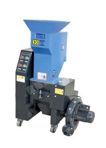 Quality Small Plastic Water Bottle Crusher Machine , Plastic Shredder Machine Power Saving wholesale