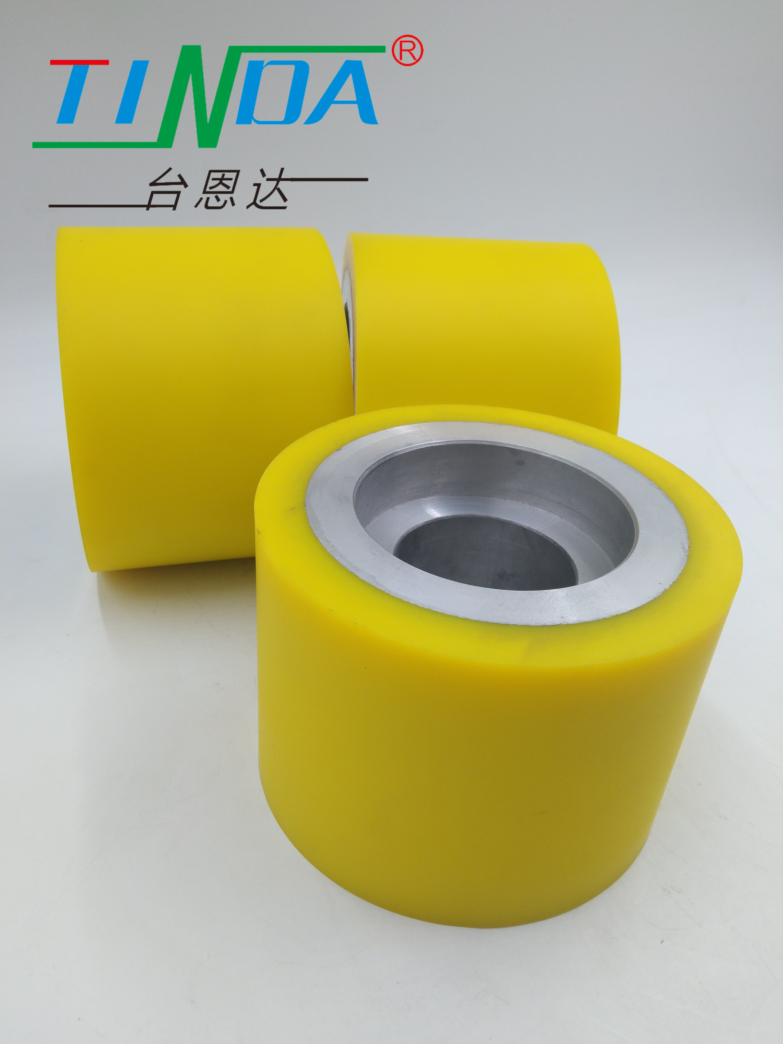 Customized Color Low Noise Level Rubber Roller Wheel Wear Resistant Long Life Polyurethane