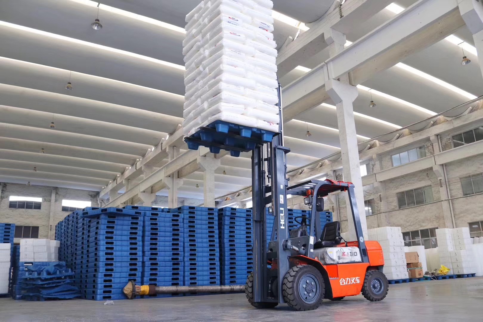 Transportation Plastic Pallets 1200*1000 Mm Nesting Blow Molding