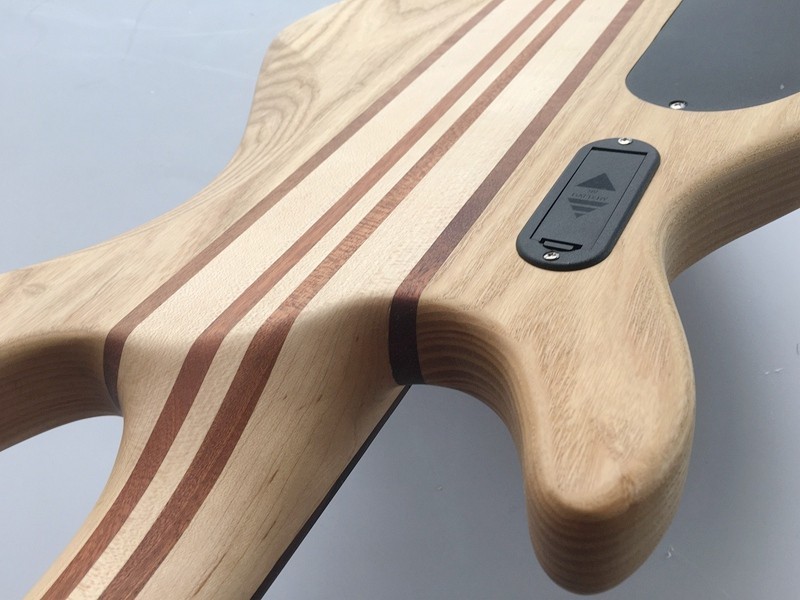 professional active electric bass guitar neck through body bass guitar with ashwood body