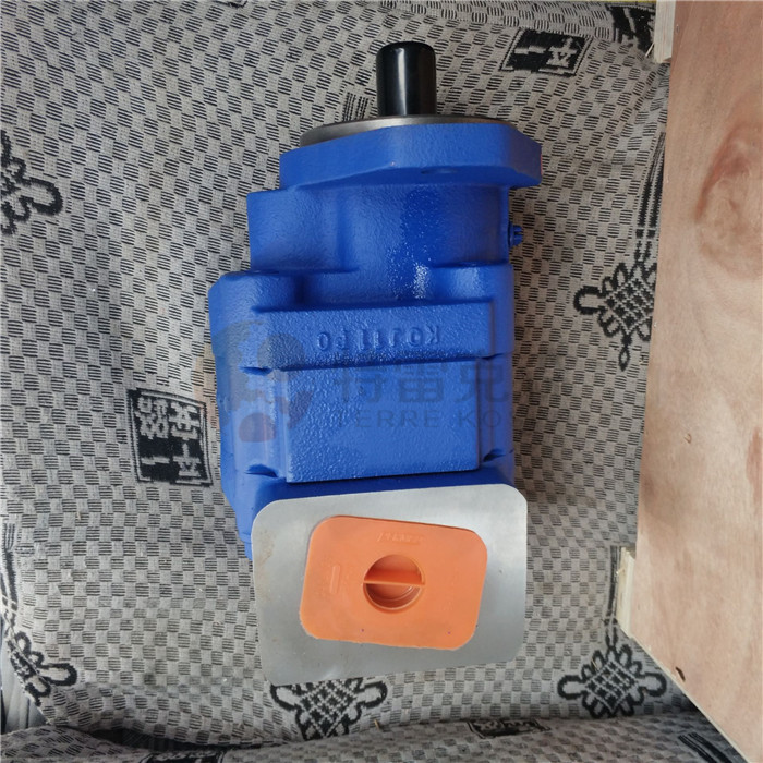 TEREX 15030700 motor water pump for terex tr60 truck parts tr100 parts