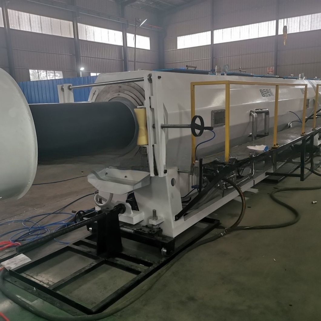 Large Diameter Plastic HDPE Water/Gas Supply Pipe Extrusion Production Line 20-1200 mm