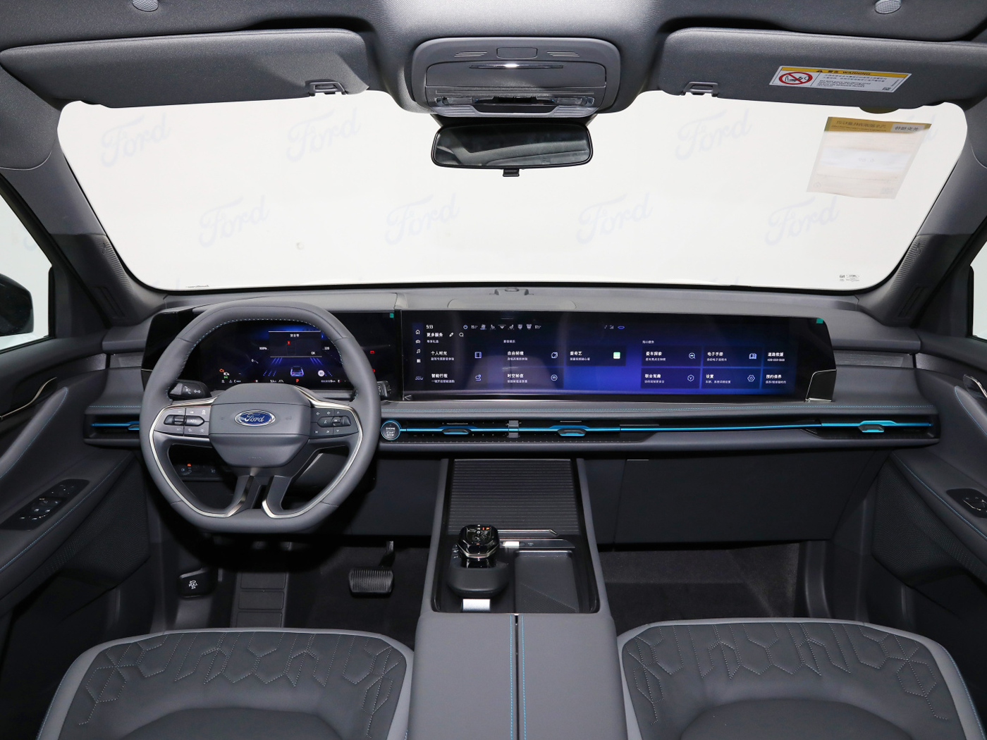 3950mm Wheelbase 2023 Ford Edge Ruijie L 2.0T EcoBoost E-Hybrid 4WD 5-Door SUV Electric Car
