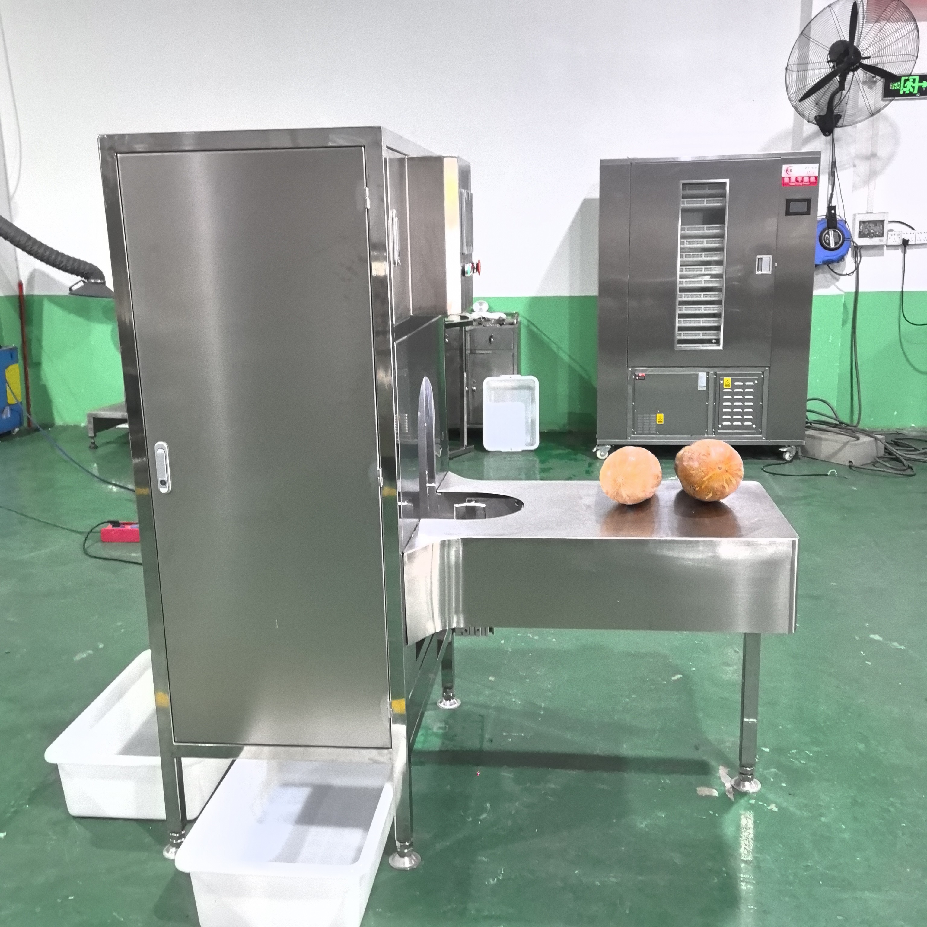 Factory Price Fully Automatic Pumpkin Peeling Machine/Large Capacity Pumpkin Peeling Tool