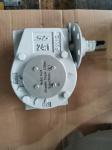 NBR Sealing Welded Handwheel Gear Operator 270Nm For Ball Valve