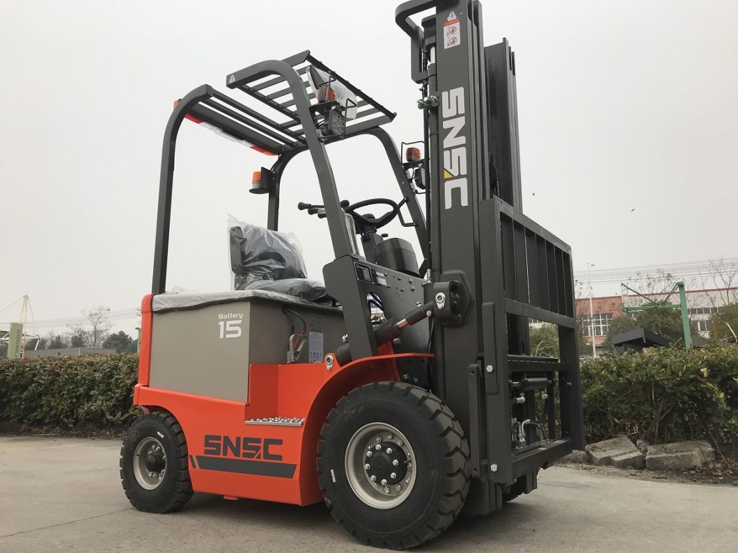 4 Wheet Electric Forklift 1.5t with 3 Stage Mast and 5m Lifting Height