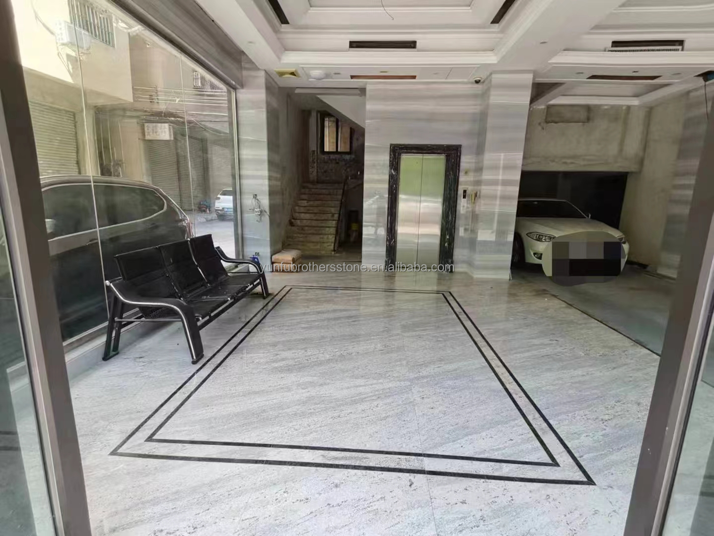 Cut-To-Size White Texture Granite Slab Exported from India for Villa and Hotel Design
