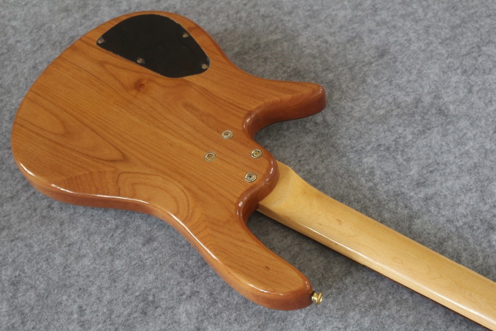 4 Strings Electric Bass Guitar maple Body / Bass Guitar Bass Music instruments Free Shipping