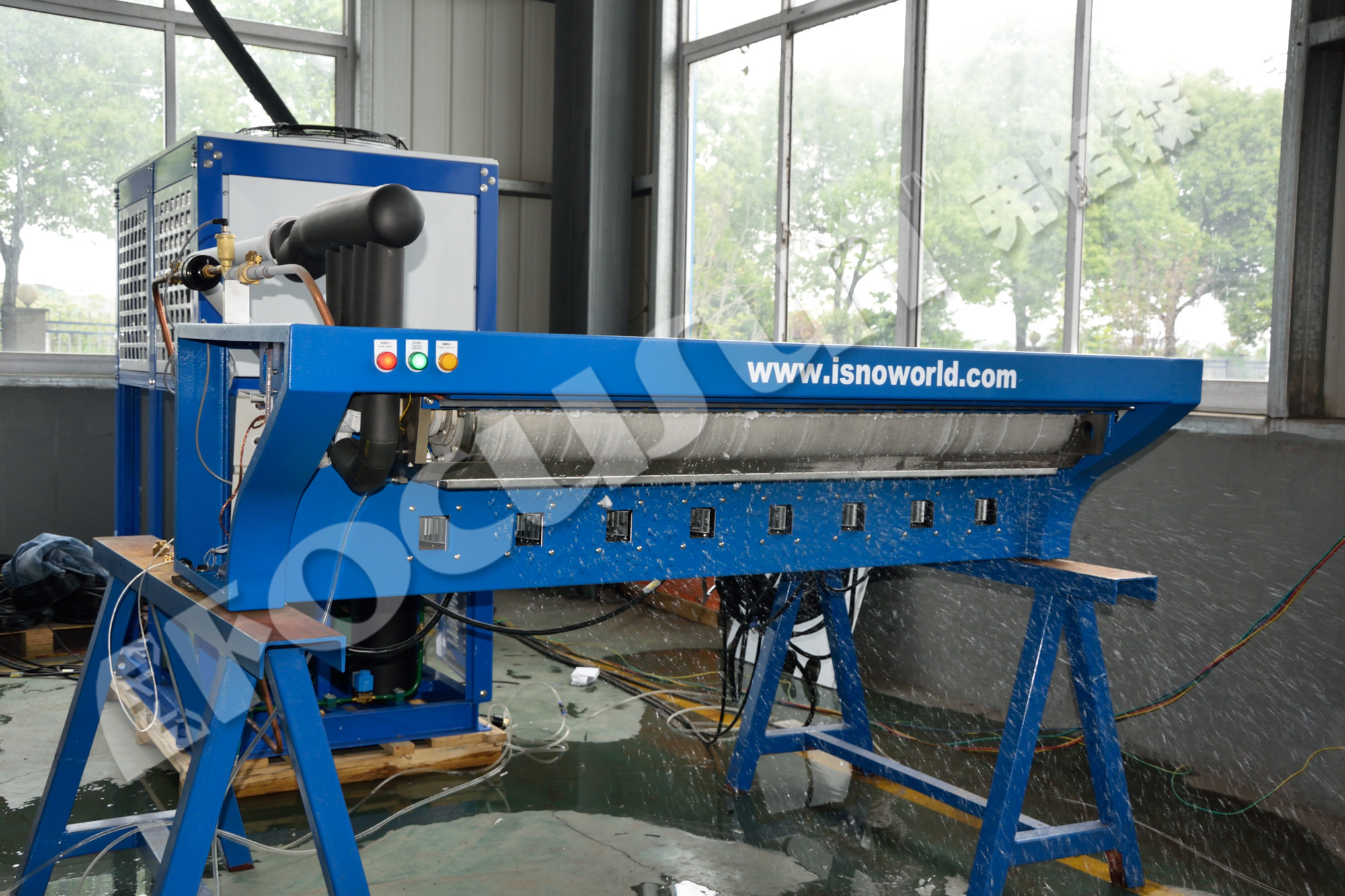 270 KG Snow Falling Machine for Spa Party Year Christmas Affordable and Versatile