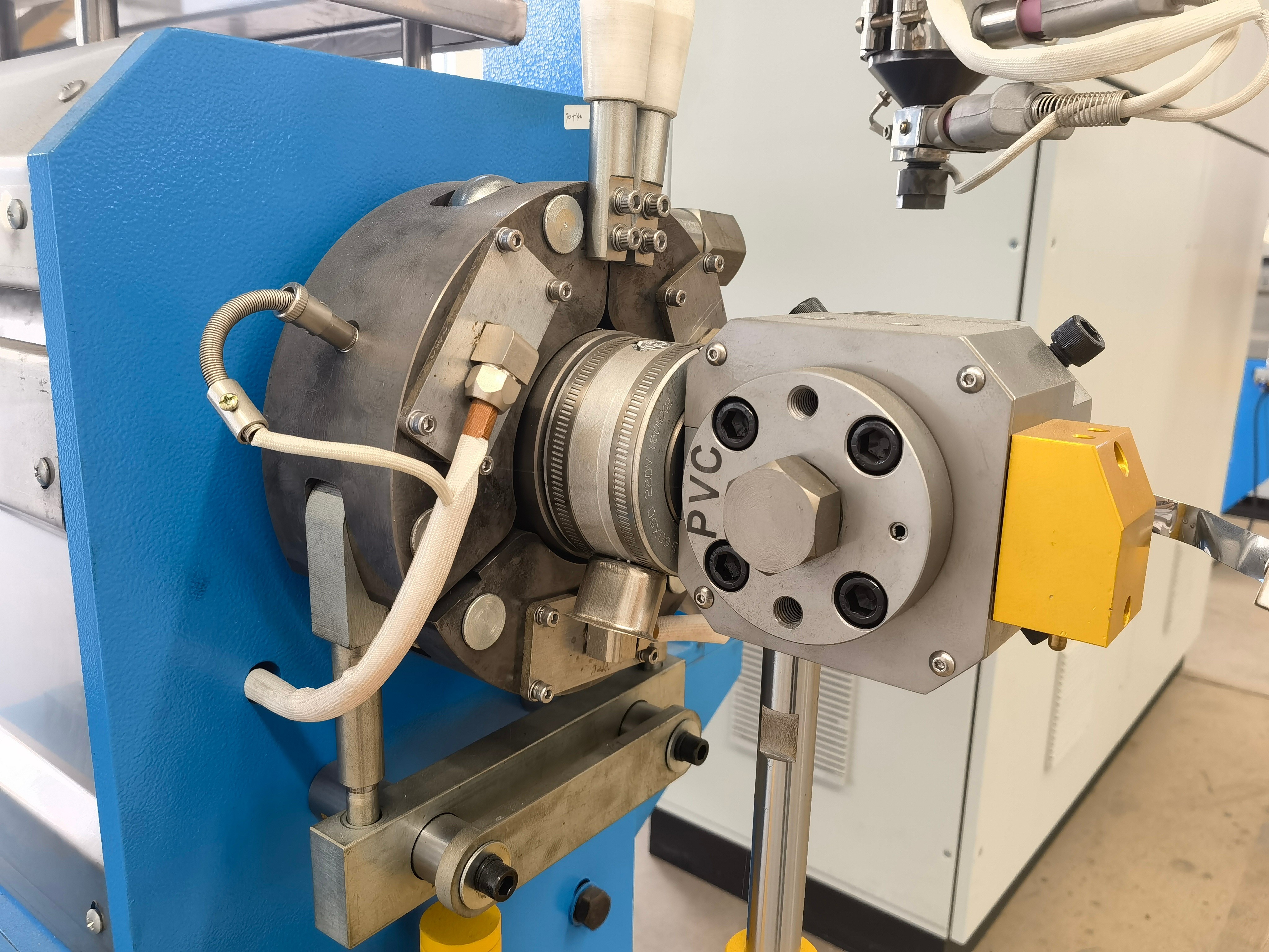 80mm cable extrusion line for Cu, Al wire insulation and sheathing