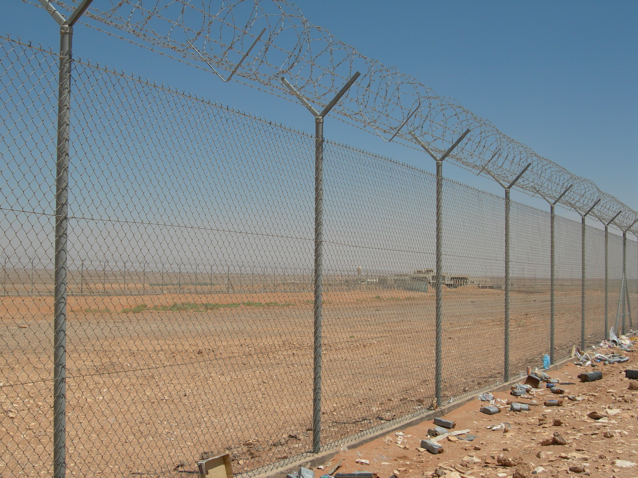 Hot Sales Residential Steel Chain Link Fence Supplies Form China