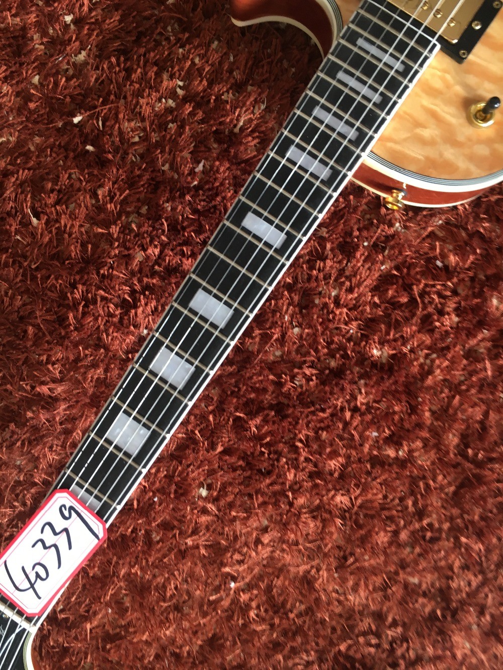 Custom guitar shop LP custom guitar Natural quilted body Ebony fingerboard Golden hardwares
