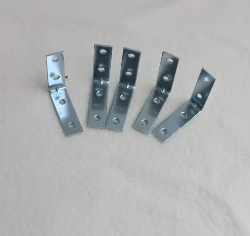 15mm Zinc Plated Q195 Angle Bracket For Furniture