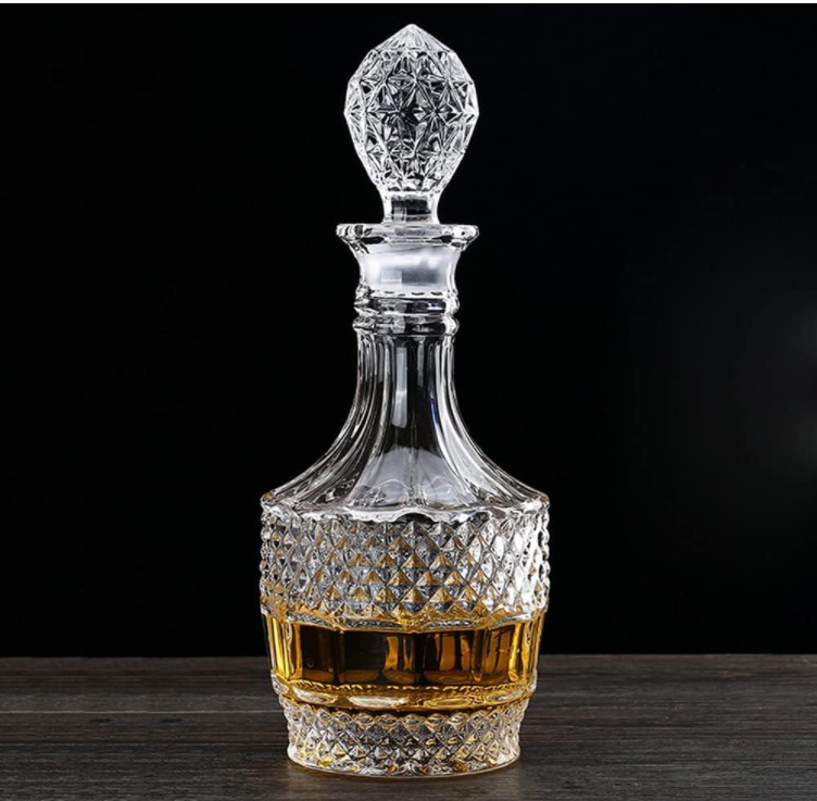 Modern Wine Decanter Clear Glass Finished Decanter Glass Crystal Whiskey Decanter Gift