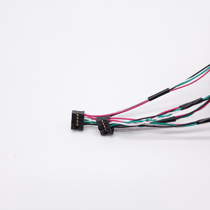 Customized Car Industry Wire Harness Assembly 14 Day Lead Time Male-Female Connectors