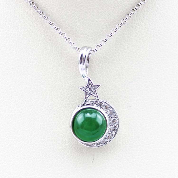 925 Silver 8mm Round Green Jade Cubic Zirconia Pendant Necklace (PSJ003)
