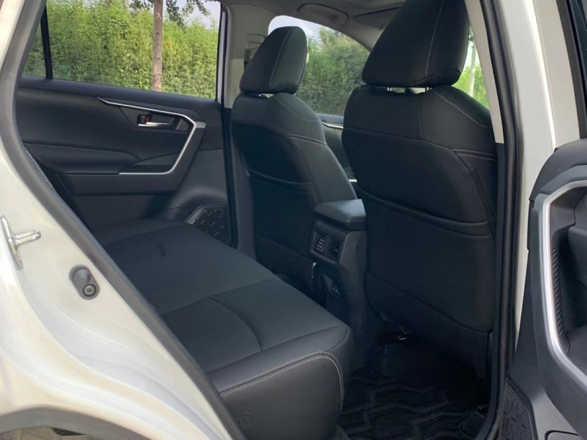 Toyota RAV4 2021 Dual Engine 2.5L CVT 4WD Elite PLUS Edition Hybrid Compact SUV