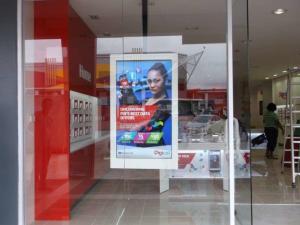 Quality 65Inch sunlight readable windows digital signage 4000Cd Brightness wholesale