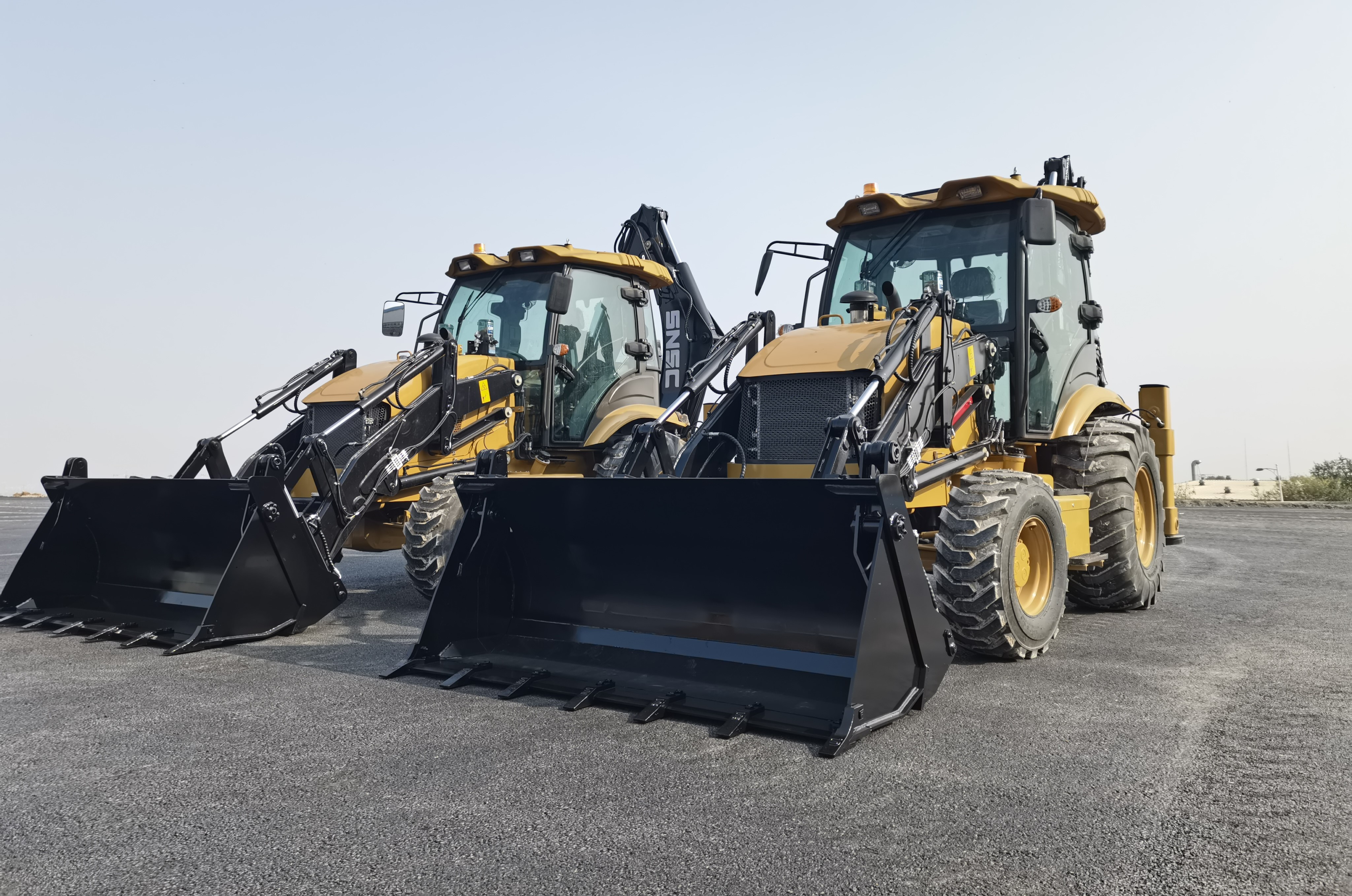 2.5 Ton Wheel Type Excavator Backhoe Loader Design with 2740mm Bucket Dumping Height
