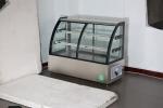 Air Cooling Ice Cream Showcase Freezer SS304 1200L Curved Glass