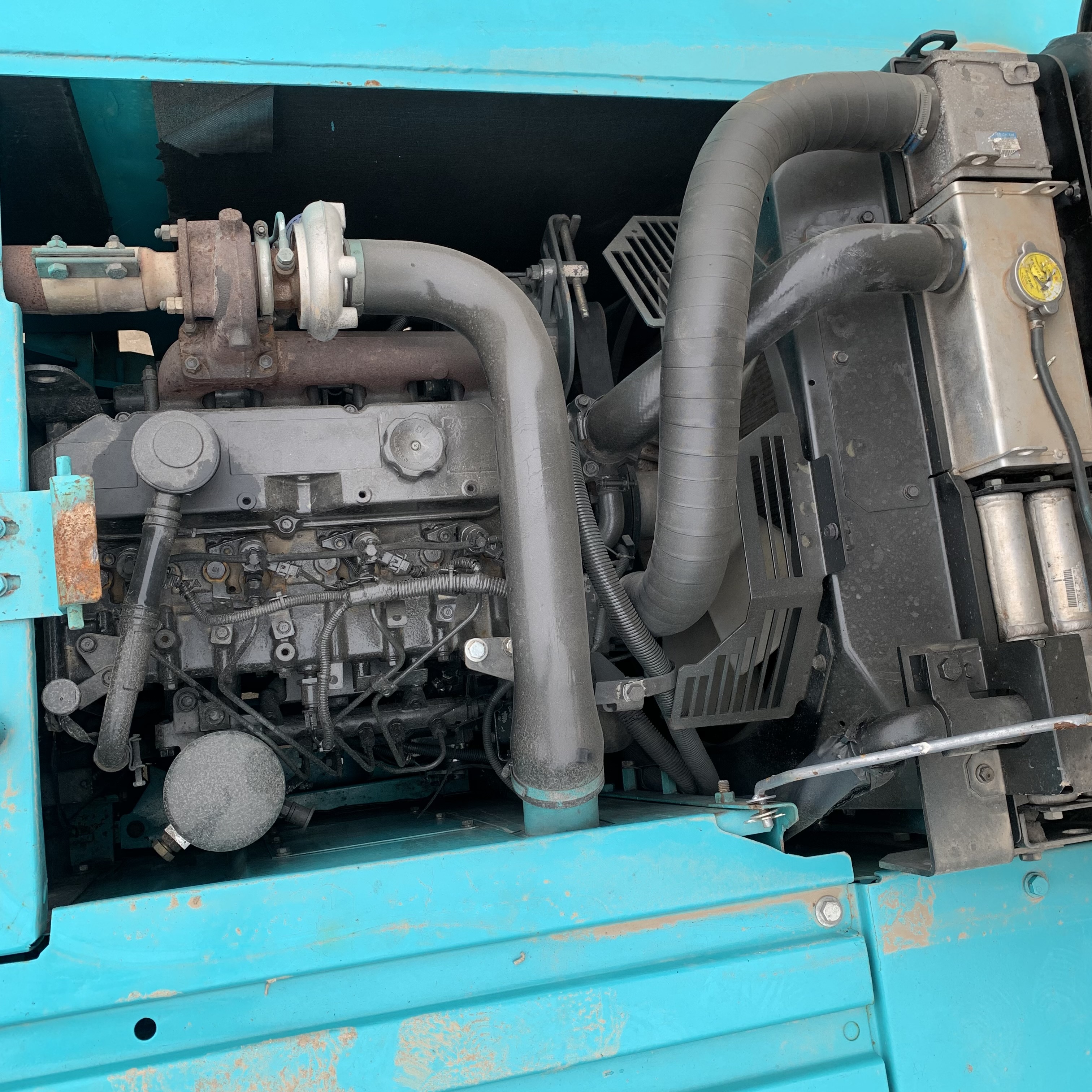 Kobelco SK140 Excavator from Japan with 0.57m3 Bucket Capacity and Low Working Hours