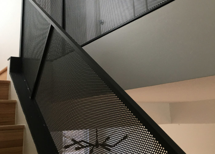 Netted Perforated Metal Mesh For Filtering / Industrial Applications