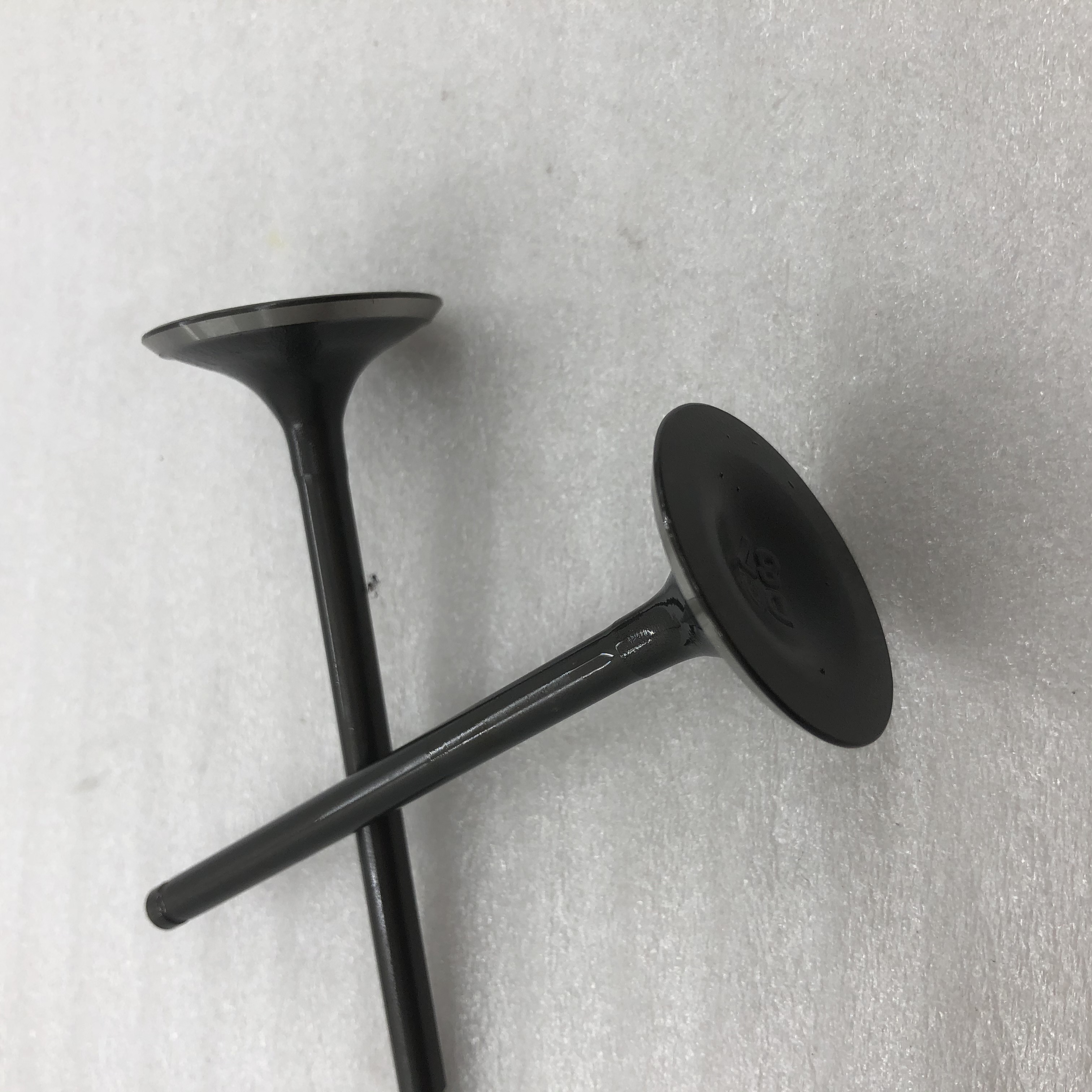Steel Made DAYANG Three Wheel Motorcycle Oil-cooled Engine Exhaust Valve For CB200-A