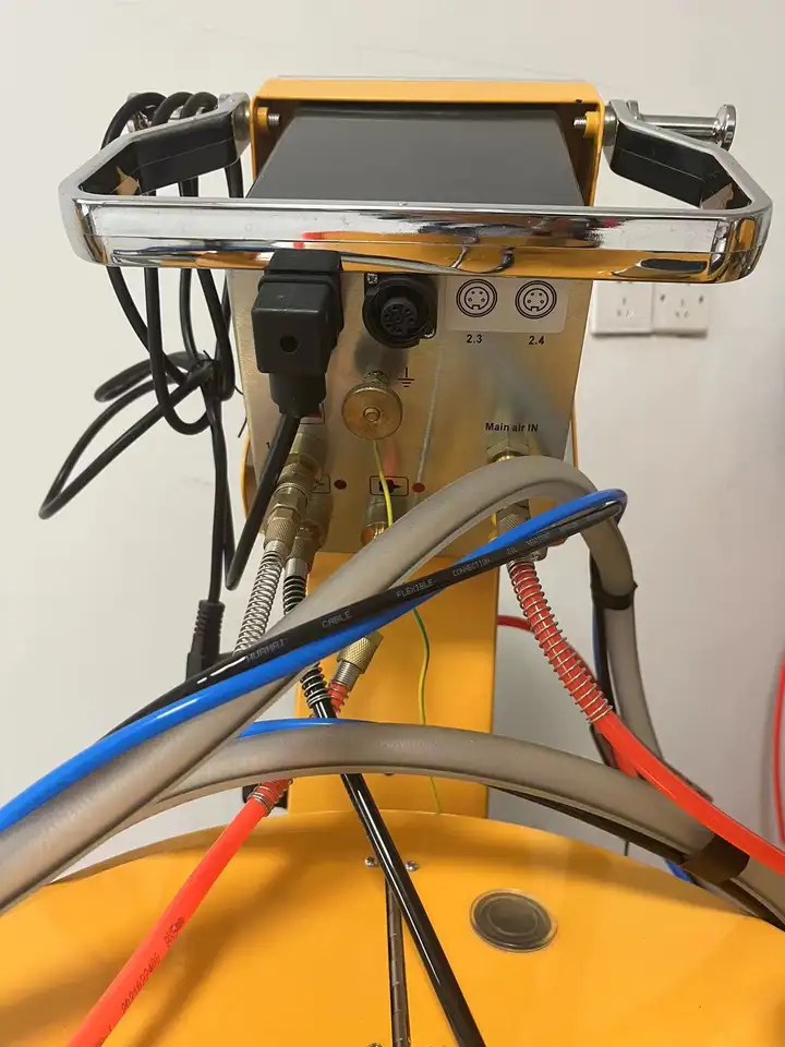 Fast Color Change Vacuum Coating System for Steel Substrates by Gema Optiflex 2B