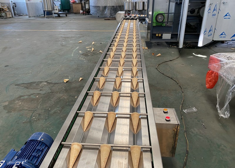 Schneider Controlled 4.37kw 380V Ice Cream Wafer Cone Machine