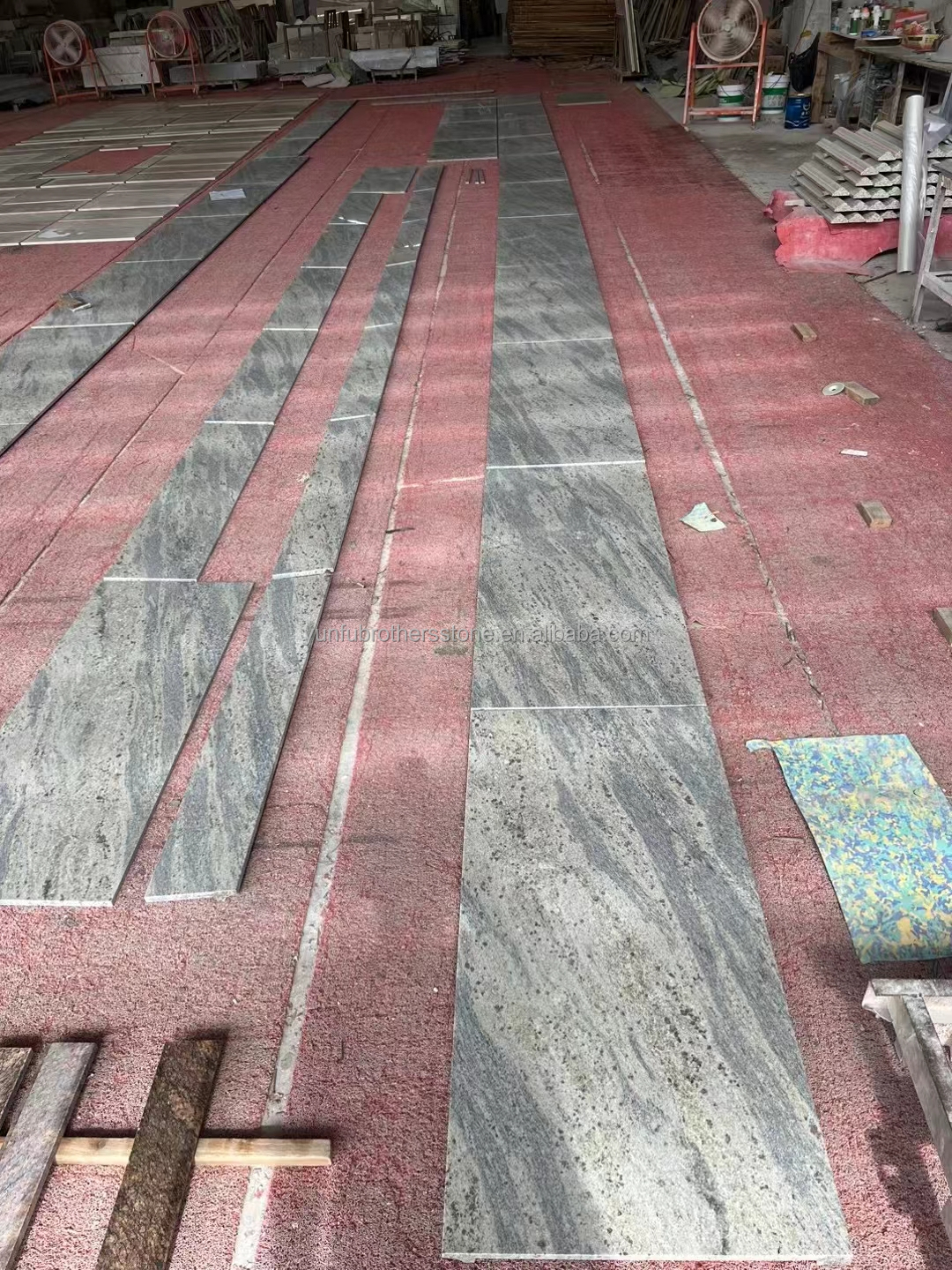 Cut-To-Size White Texture Granite Slab Exported from India for Villa and Hotel Design