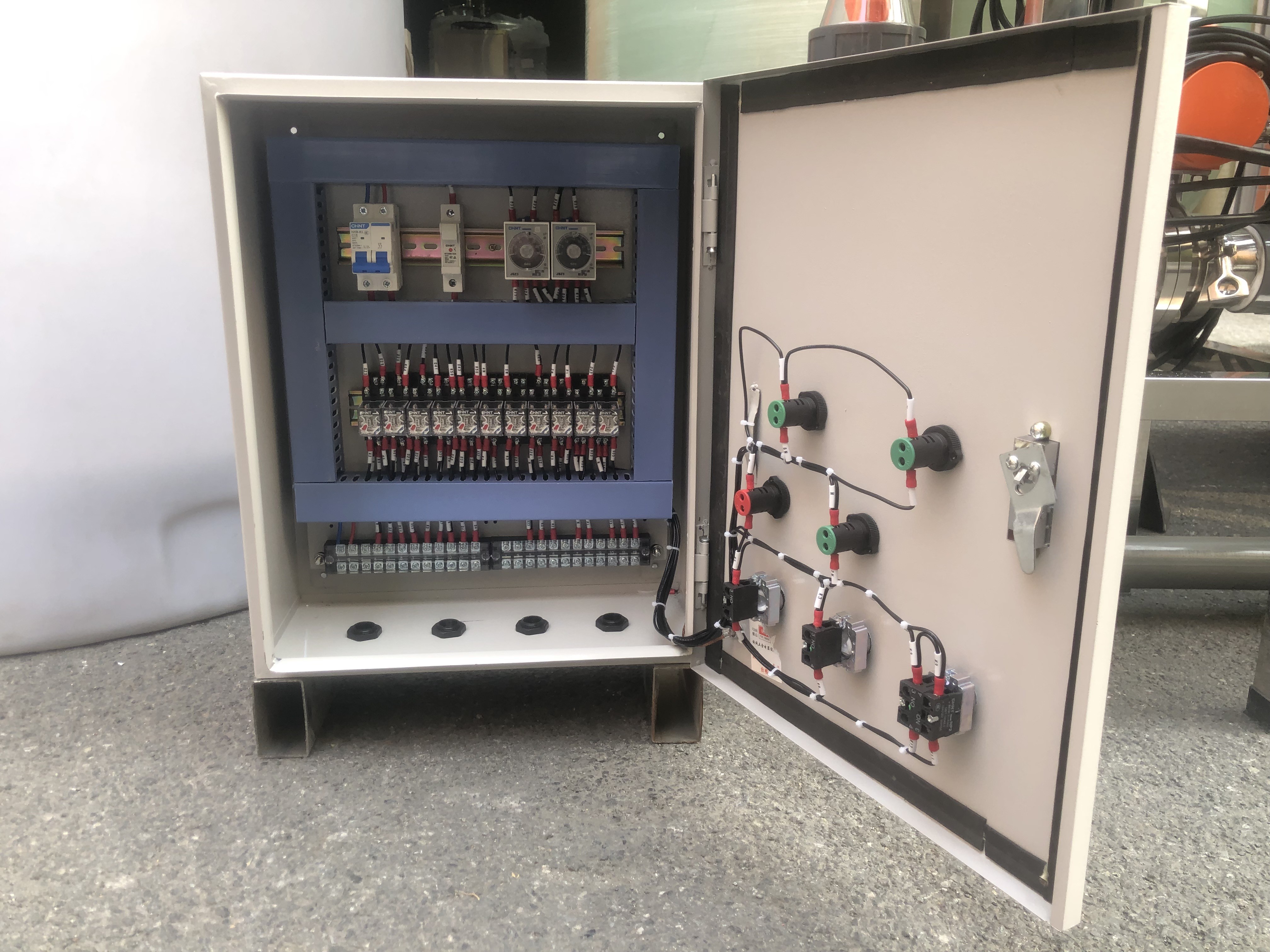 15000L/H FRP Tank Well Water Treatment Purification Plant Water Softener System Pre-treatment Water Filtration Filter