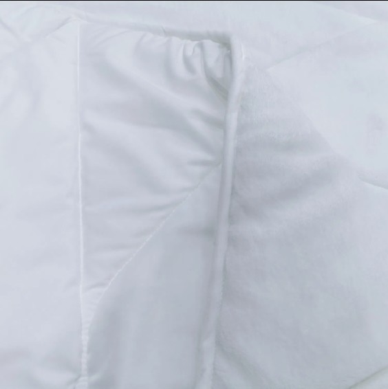 Anti-Allergic Diamond-Shaped White Color Flannel Duvet With Filling Quilt