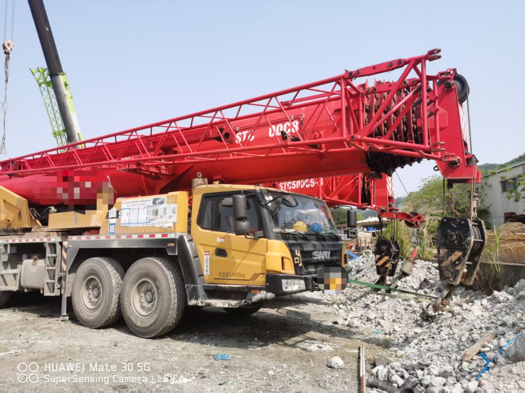 China Construction Lifting Equipment Cranes Hydraulic Truck Mounted Used SA NY STC1300C8 130t Mobile Truck Cranes Price for Sale