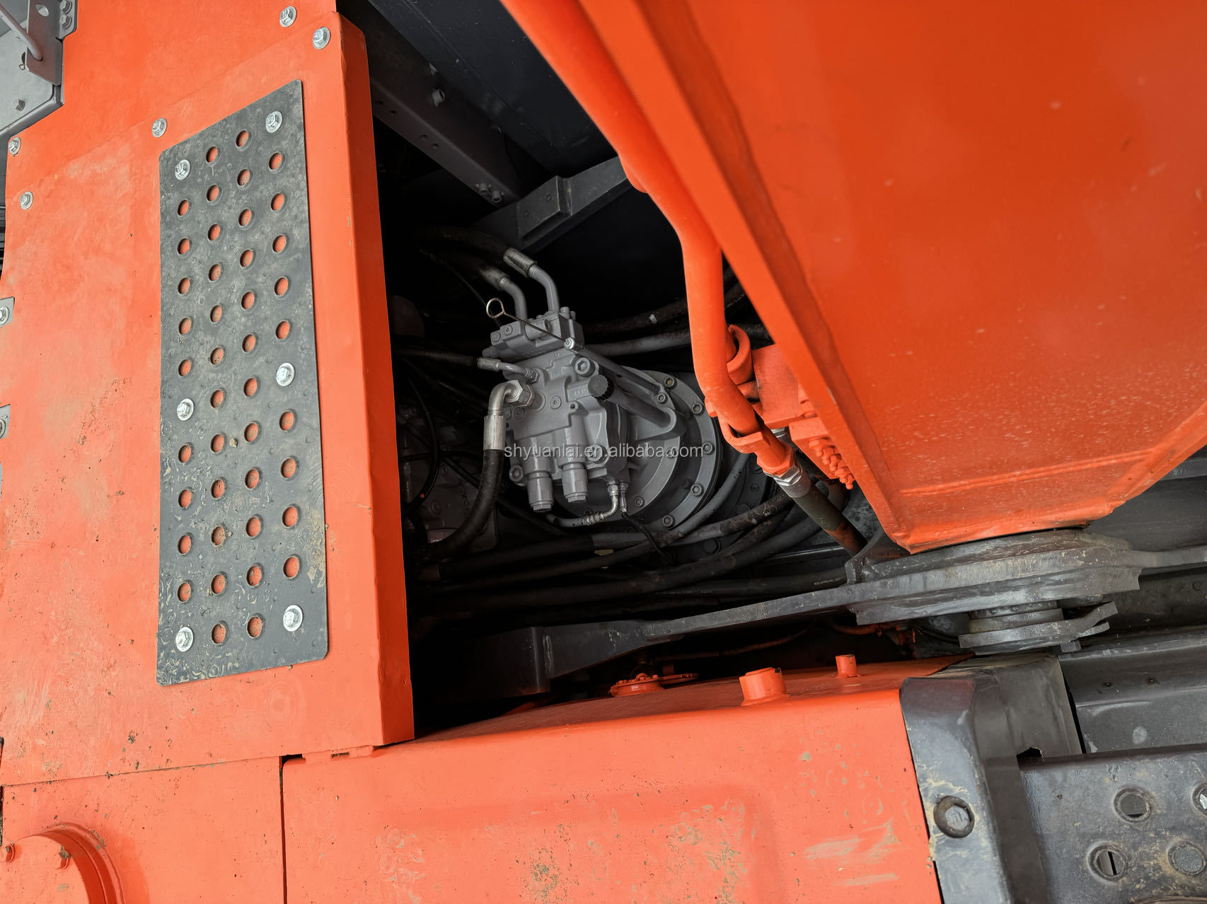 Used ZX200 Excavator with 1.1m3 Bucket Capacity in Good Condition in Japan Original