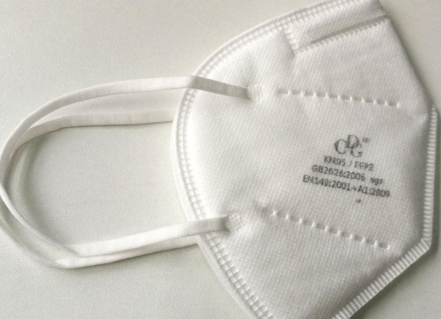 BFE 95% 5 Ply Meltblown FFP2 Ear Strap Folding Mask