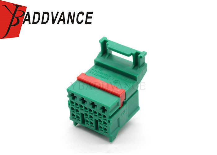 24 Pin 1-2295389-4 PA66 Female Green Crimp Connector With Terminal For Car
