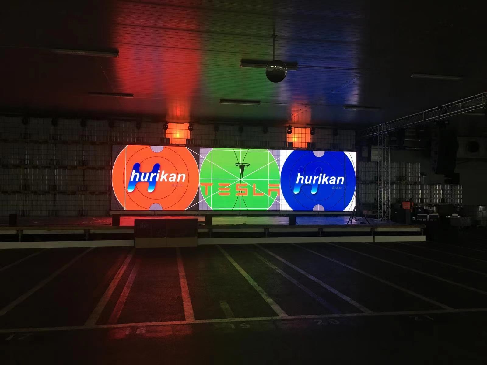 Alisen P2.6 2.6mm Rental Led Display Screen 96x96 Dots
