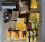 2W1521 Piston Set 2W-1521 Engine 1118065 Cylinder Liner 111-8065 Piston Ring
