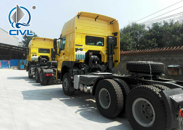 6x4 Yellow Color SINOTRUK HOWO Tow Tractor Truck RHD 10 Wheels 371 HP ZZ4257S3241W