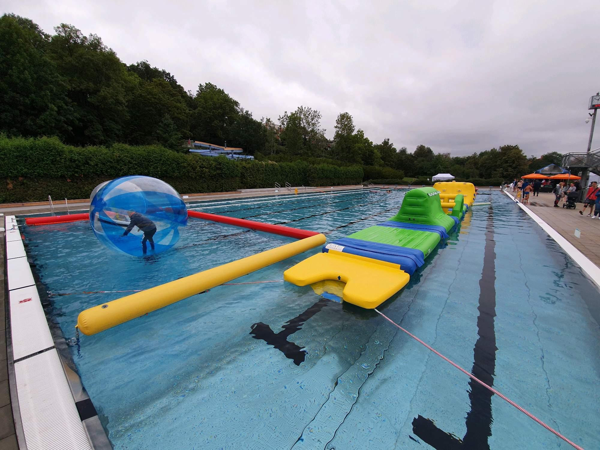 Floating Rescue Life Saving Inflatable Salvage Tubes Puncture Resistant